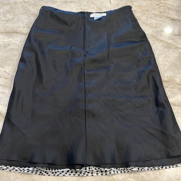 Jackie Jon | Tiered Polka Dot Pencil Skirt | Black & White | Size 6 - Picture 9 of 11